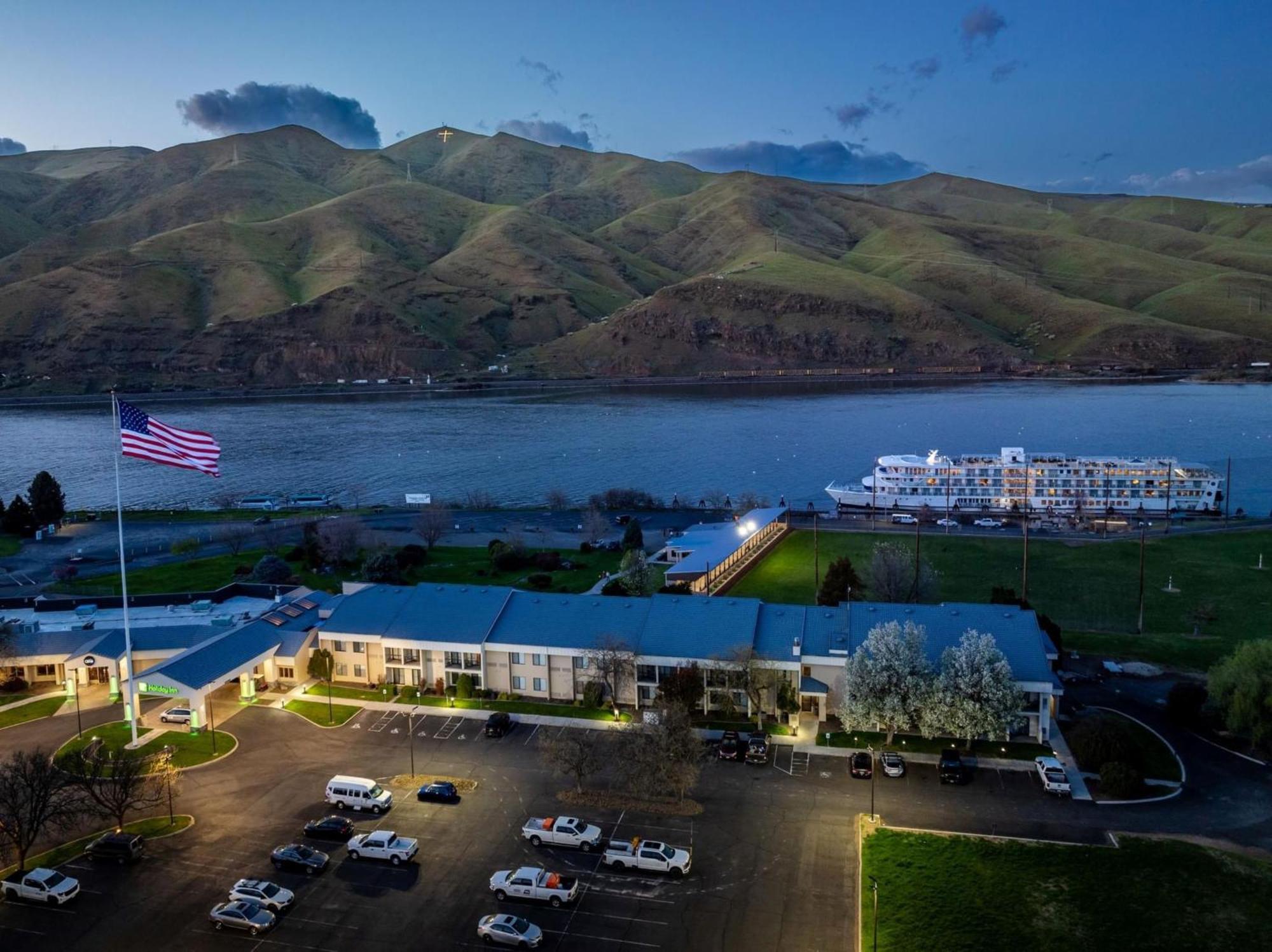 Holiday Inn Clarkston - Lewiston By Ihg Εξωτερικό φωτογραφία